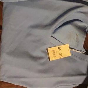 LARGE Figs scrub set!